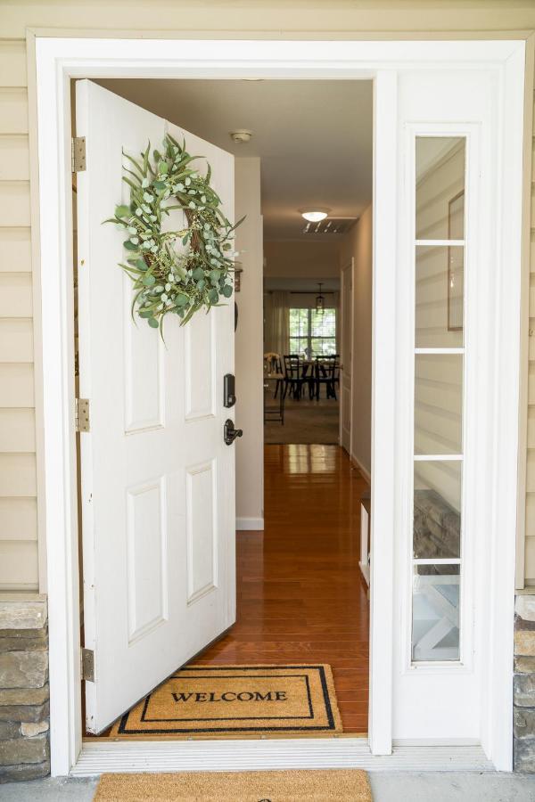 Luxe Quiet Townhouse W/Parking/Pool/By Dollywood Villa Pigeon Forge Exterior photo